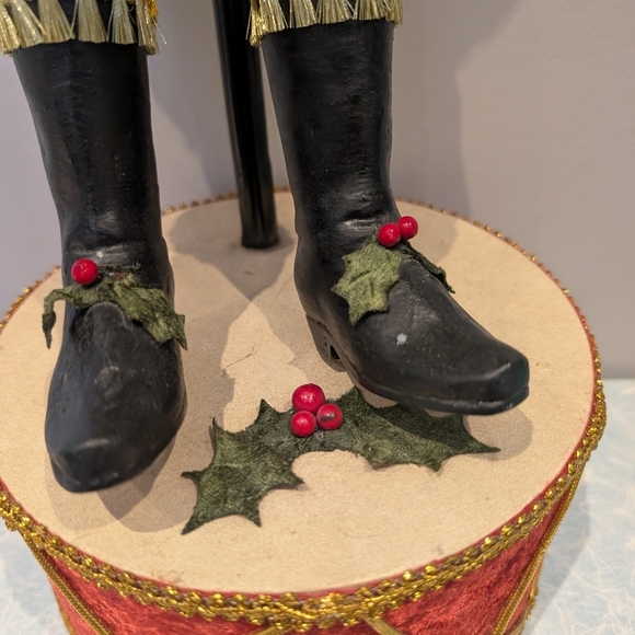 Large Red and Gold Drummer Boy Figurine - Picture 2 of 9